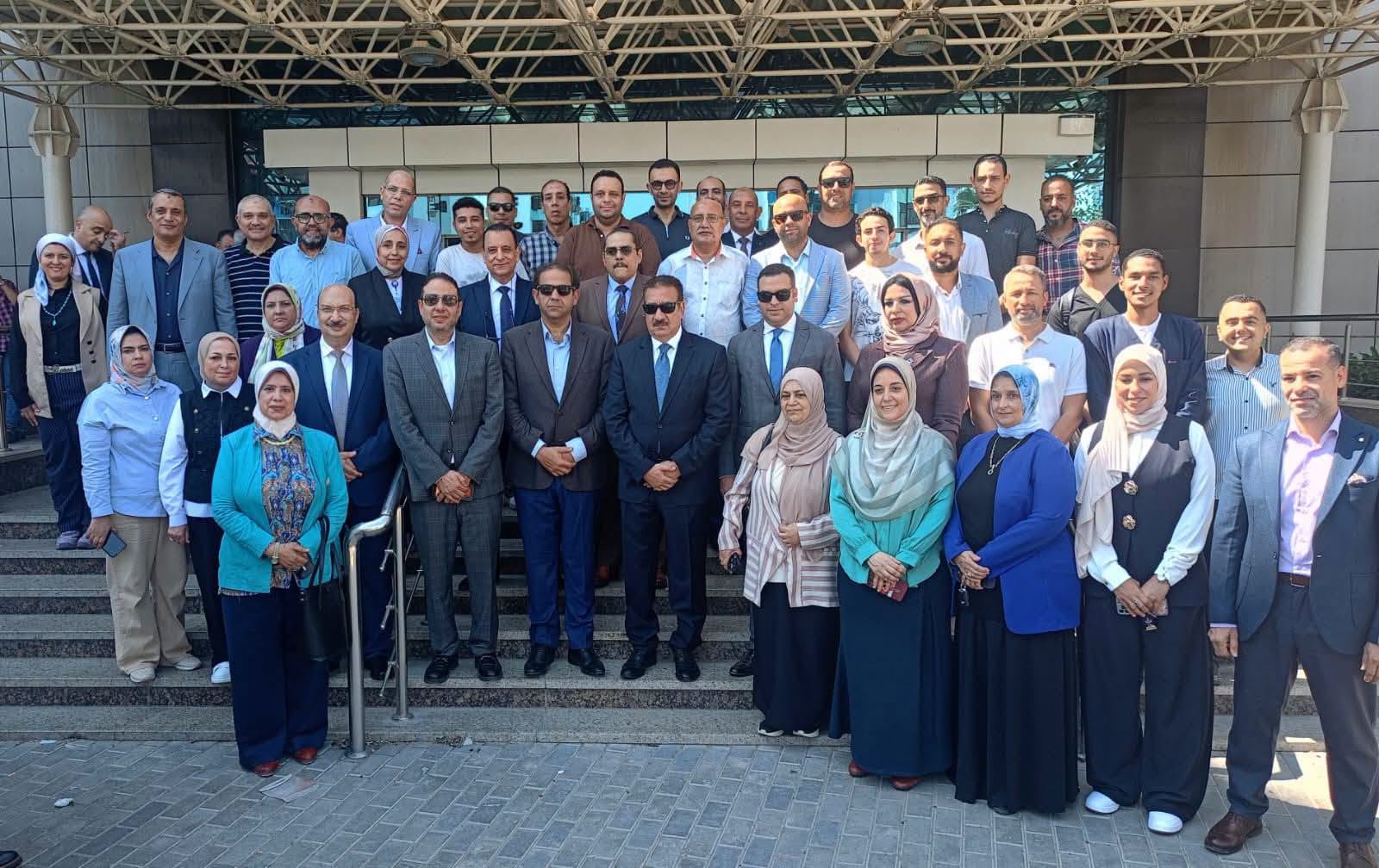 رئيس جامعة بورسعيد ومحافظ بورسعيد يفتتحان توسعات وأقسامًا جديدة بالمستشفى الجامعي.. طوارئ واستقبال على مدار الساعة.. وأكبر مركز للغسيل الكلوي والعلاج الطبيعي والتأهيل بالمحافظة